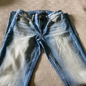 NWT American Eagle Jeans
